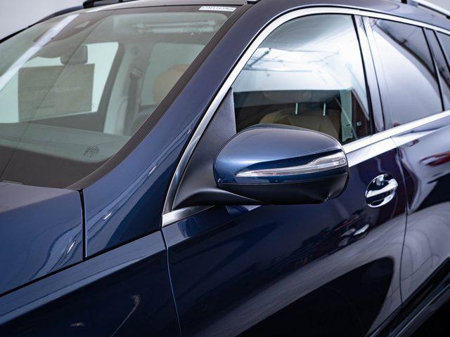new 2025 Mercedes-Benz GLS 450 car, priced at $85,998