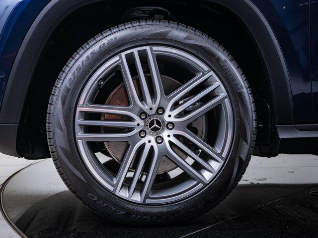 new 2025 Mercedes-Benz GLS 450 car, priced at $85,998
