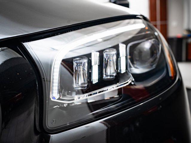 new 2025 Mercedes-Benz GLS 450 car, priced at $90,998