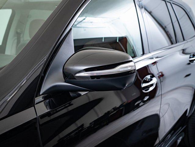 new 2025 Mercedes-Benz GLS 450 car, priced at $90,998