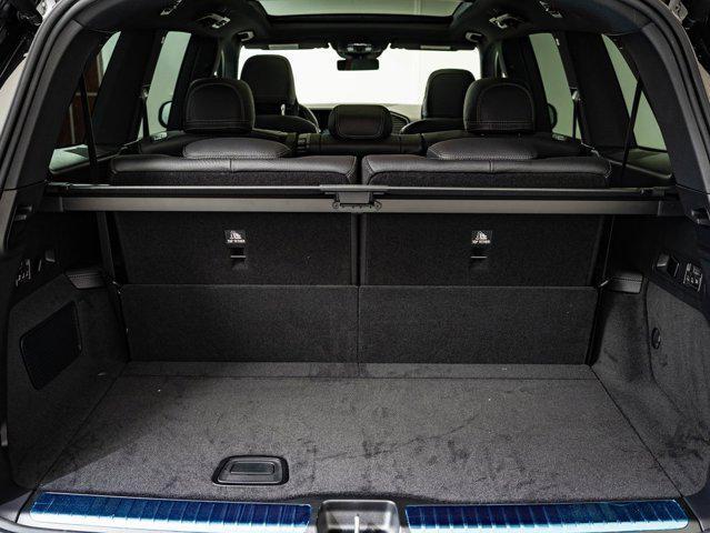 new 2025 Mercedes-Benz GLS 580 car, priced at $108,998
