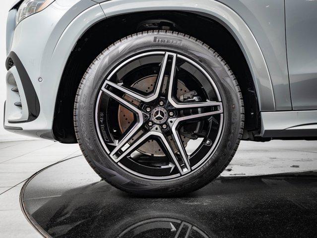 new 2026 Mercedes-Benz GLS 450 car, priced at $91,998
