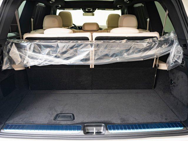 new 2026 Mercedes-Benz GLS 580 car, priced at $109,698