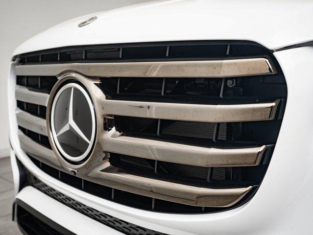 new 2026 Mercedes-Benz GLS 580 car, priced at $109,698