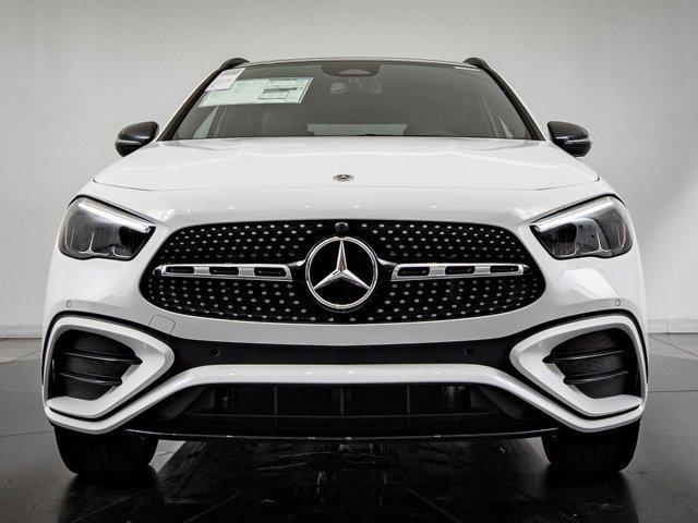 new 2024 Mercedes-Benz GLA 250 car, priced at $43,998