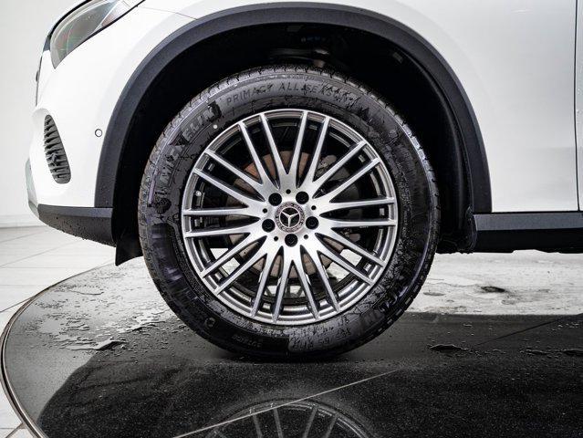 new 2026 Mercedes-Benz GLC 300 car, priced at $49,498