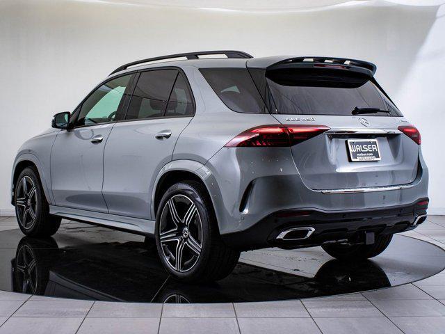 new 2025 Mercedes-Benz GLE 450 car, priced at $77,382