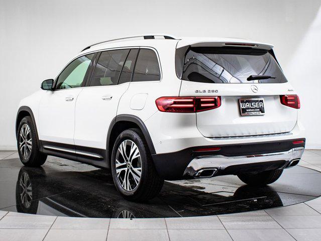 used 2024 Mercedes-Benz GLB 250 car