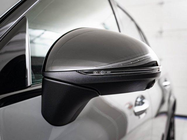 new 2025 Mercedes-Benz GLC 300 car, priced at $59,998