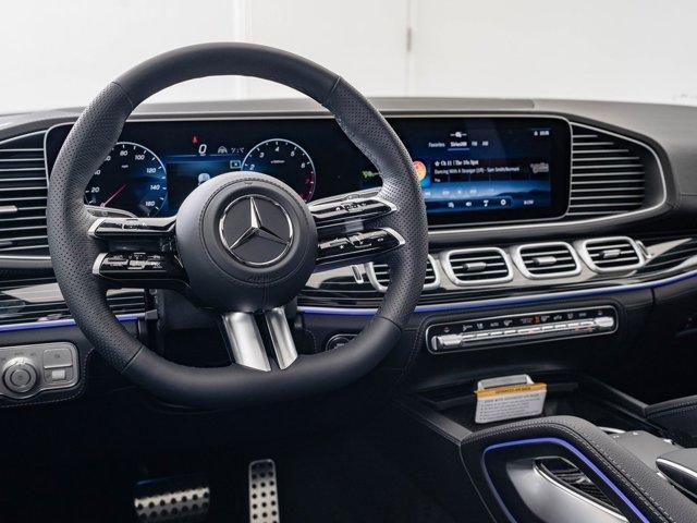 new 2024 Mercedes-Benz GLS 580 car, priced at $111,998