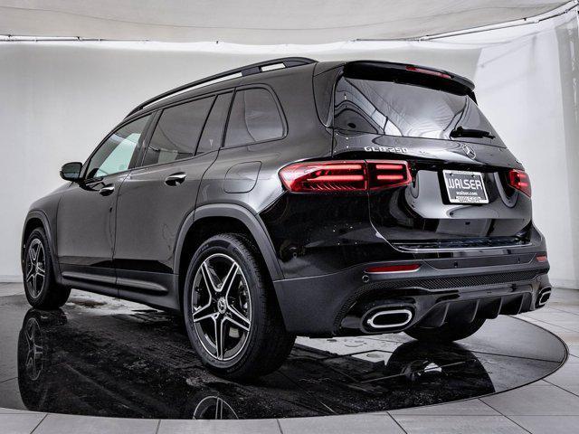 new 2024 Mercedes-Benz GLB 250 car, priced at $49,998