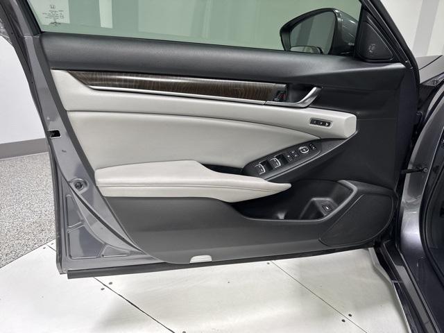 used 2018 Honda Accord Hybrid car, priced at $22,364