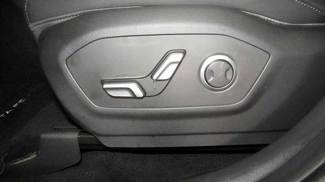 used 2024 Hyundai Santa Fe car, priced at $32,500
