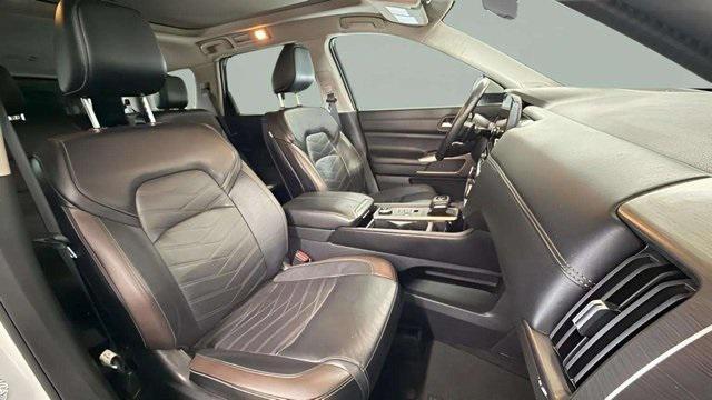 used 2024 Nissan Pathfinder car, priced at $38,455
