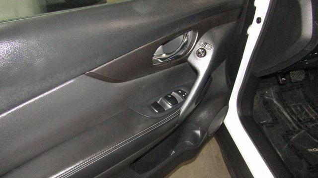 used 2020 Nissan Rogue car, priced at $19,423