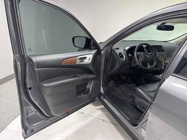 used 2017 Nissan Pathfinder car, priced at $18,495