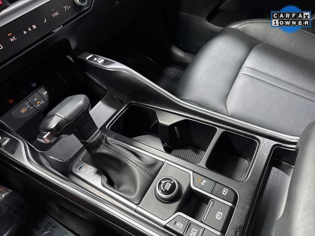 used 2024 Kia Sorento car, priced at $30,894