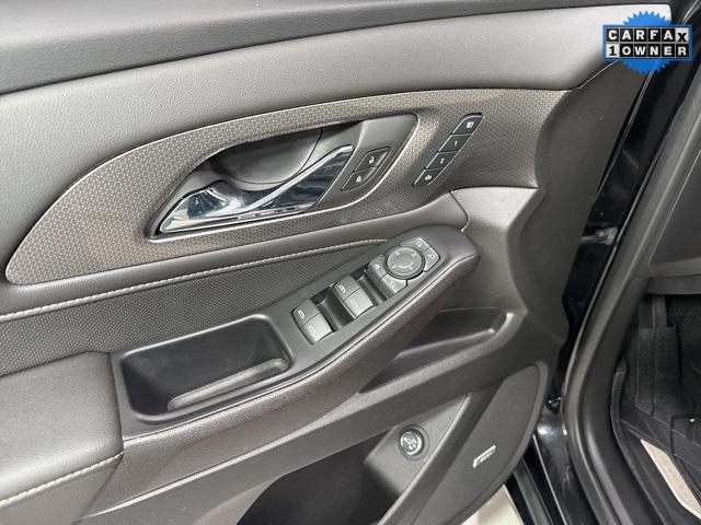 used 2023 Chevrolet Traverse car, priced at $38,883