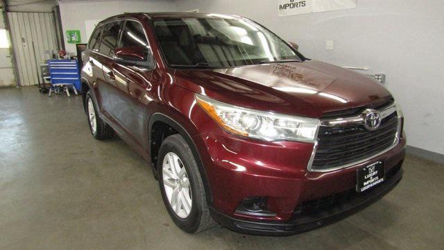 used 2015 Toyota Highlander car, priced at $17,857