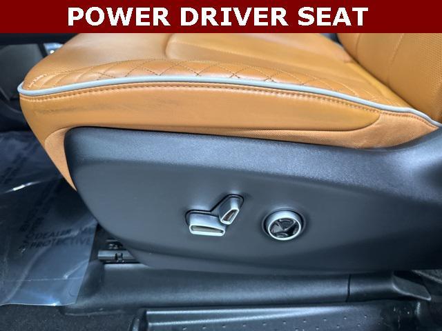 used 2023 Chrysler Pacifica car, priced at $40,293