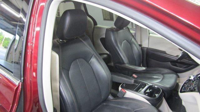 used 2019 Chrysler Pacifica car, priced at $15,980
