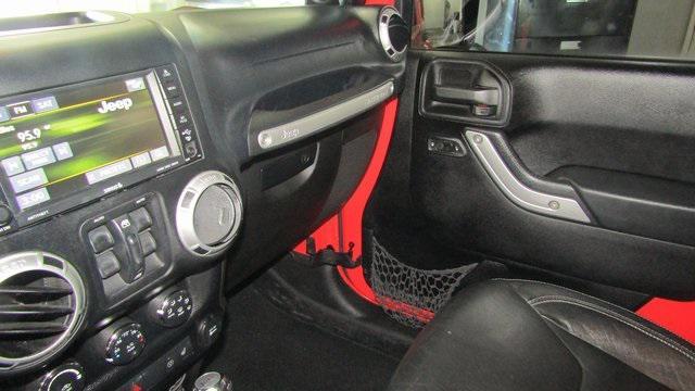 used 2013 Jeep Wrangler Unlimited car, priced at $15,000