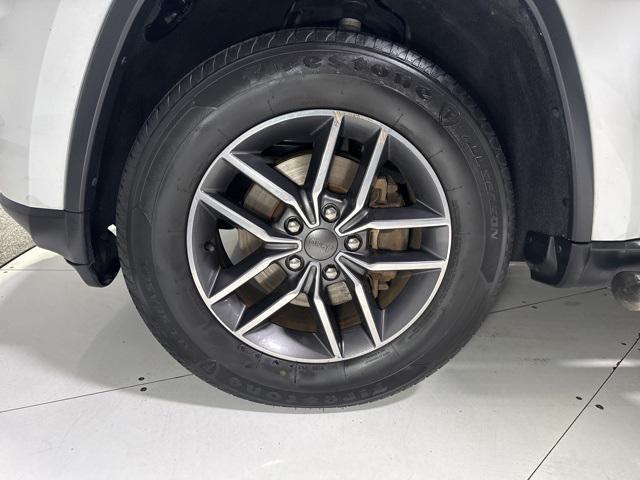 used 2019 Jeep Grand Cherokee car, priced at $22,585