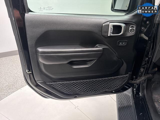 used 2019 Jeep Wrangler Unlimited car, priced at $25,327