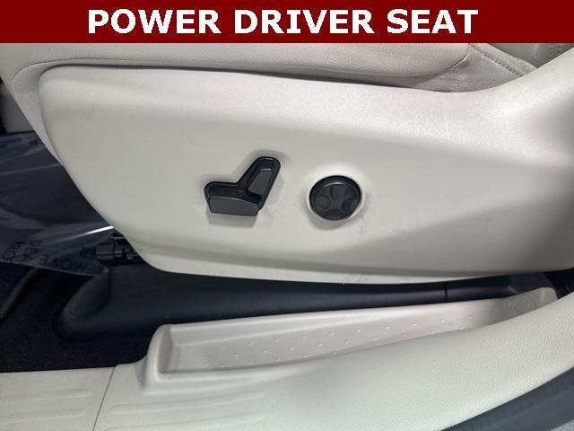 used 2017 Chrysler Pacifica car, priced at $17,915