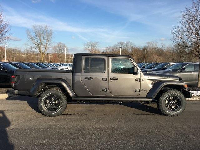 new 2024 Jeep Gladiator car, priced at $55,320