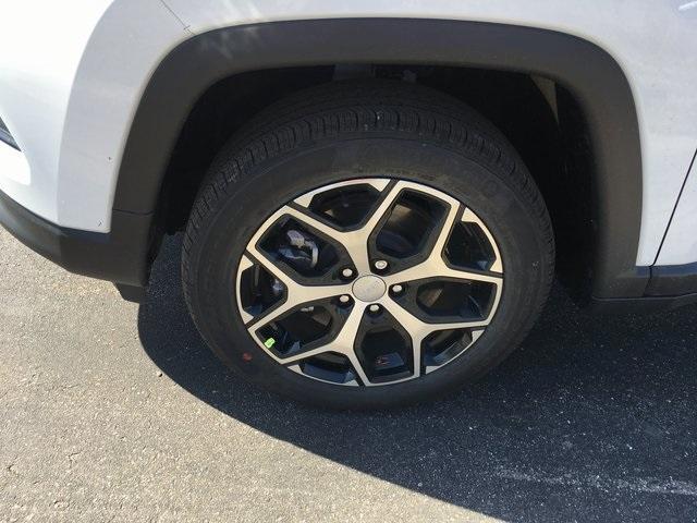 new 2024 Jeep Compass car, priced at $30,006