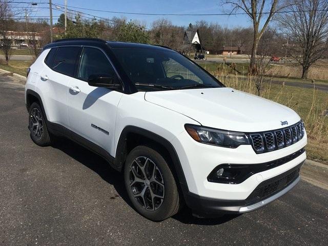 new 2024 Jeep Compass car, priced at $30,006
