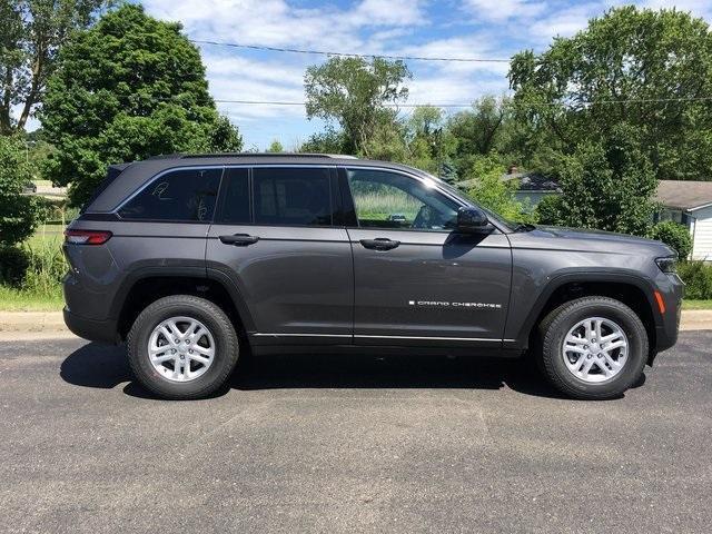 new 2024 Jeep Grand Cherokee car, priced at $36,226