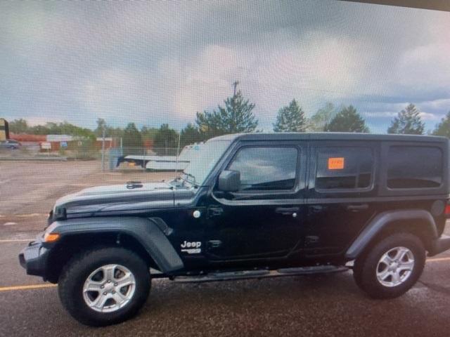 used 2018 Jeep Wrangler Unlimited car, priced at $26,910