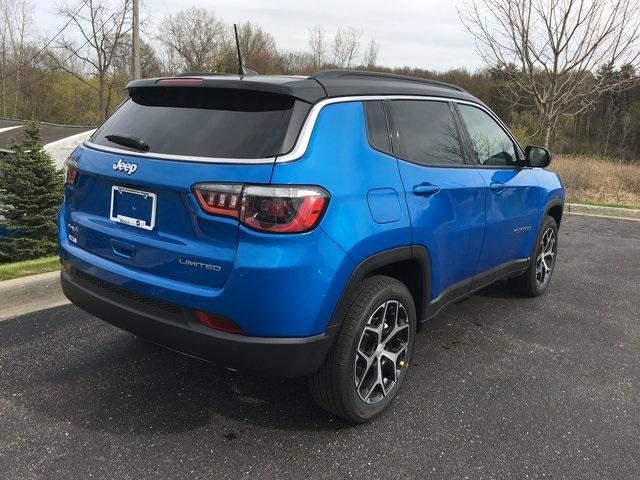 new 2024 Jeep Compass car, priced at $30,526