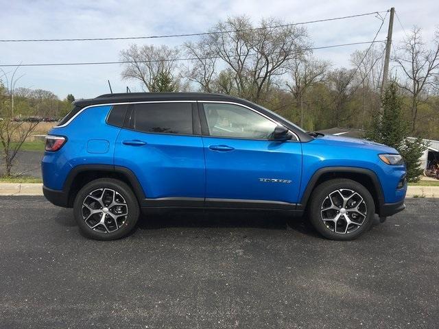 new 2024 Jeep Compass car, priced at $30,526