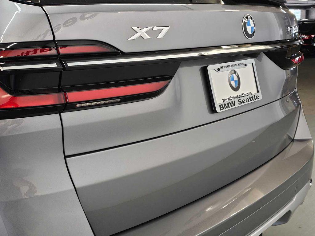 new 2026 BMW X7 car, priced at $93,954