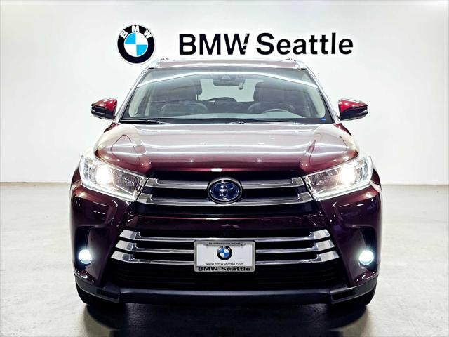 used 2019 Toyota Highlander Hybrid car, priced at $34,999