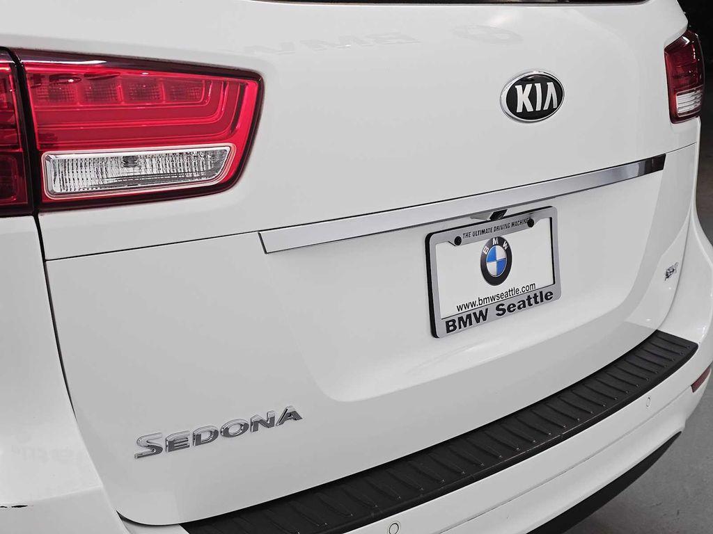 used 2015 Kia Sedona car, priced at $9,999