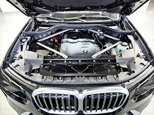 new 2025 BMW X7 car, priced at $89,950