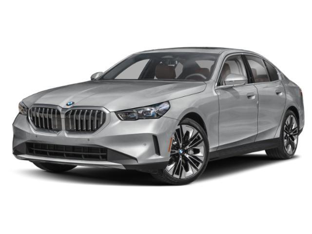 new 2025 BMW 540 car, priced at $73,075