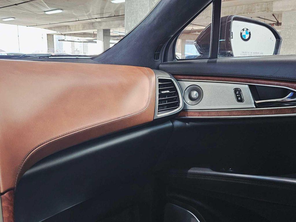 used 2019 Lincoln Nautilus car, priced at $27,999