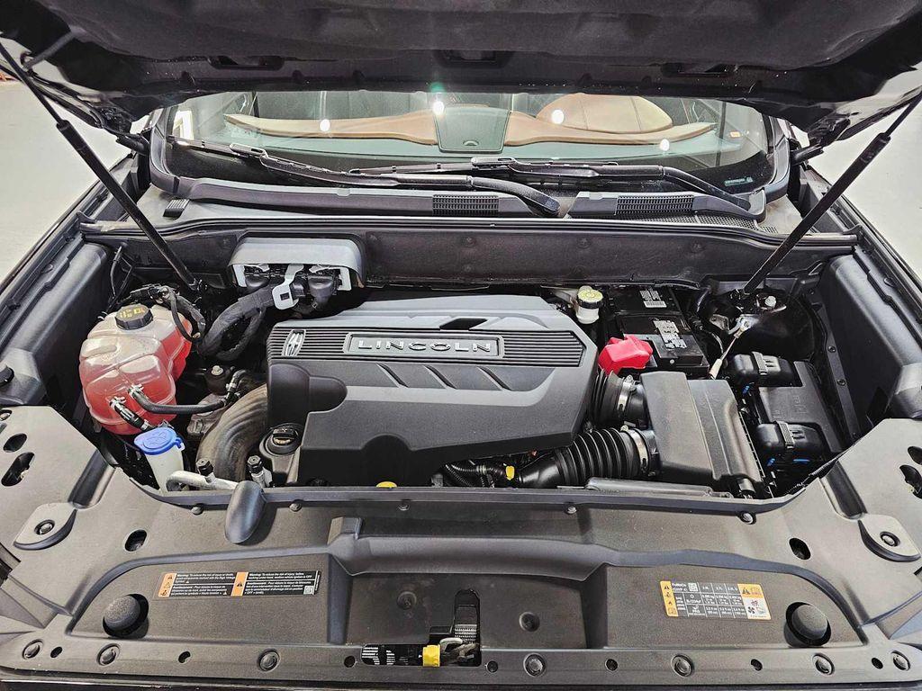 used 2019 Lincoln Nautilus car, priced at $27,999