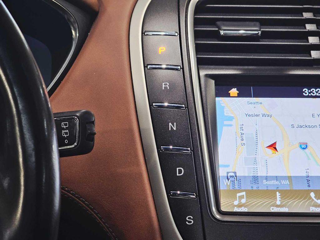 used 2019 Lincoln Nautilus car, priced at $27,999