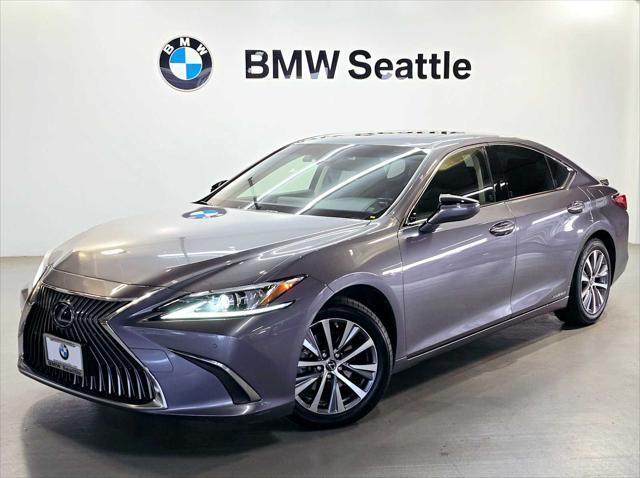 used 2019 Lexus ES 300h car, priced at $30,999