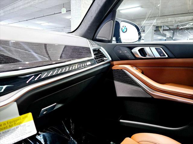 new 2025 BMW X7 car, priced at $116,220