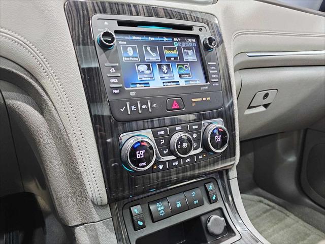 used 2014 Chevrolet Traverse car, priced at $10,999