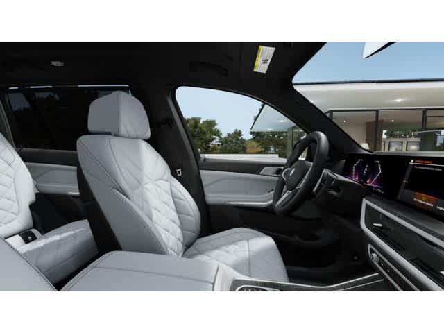 new 2026 BMW X7 car, priced at $102,390