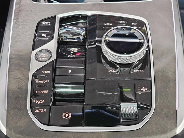 new 2026 BMW X7 car, priced at $104,003