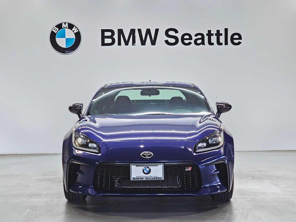 used 2023 Toyota GR86 car, priced at $29,999